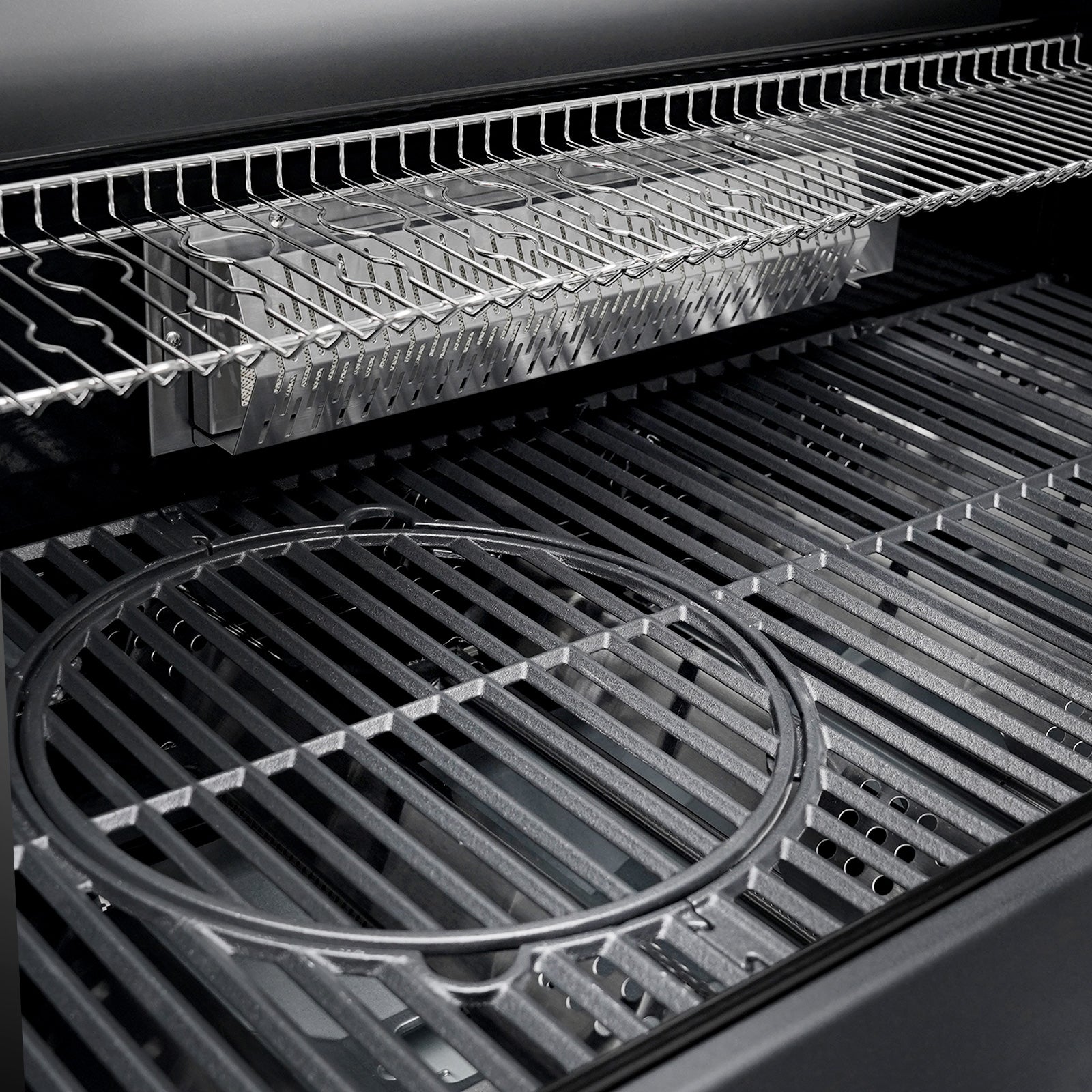 TAINO PLATINUM YAMARA DARK 6+2 Gasgrill 6-Brenner Spar-Angebot mit Abdeckhaube - Garraum Gusseisen Flex-Rost