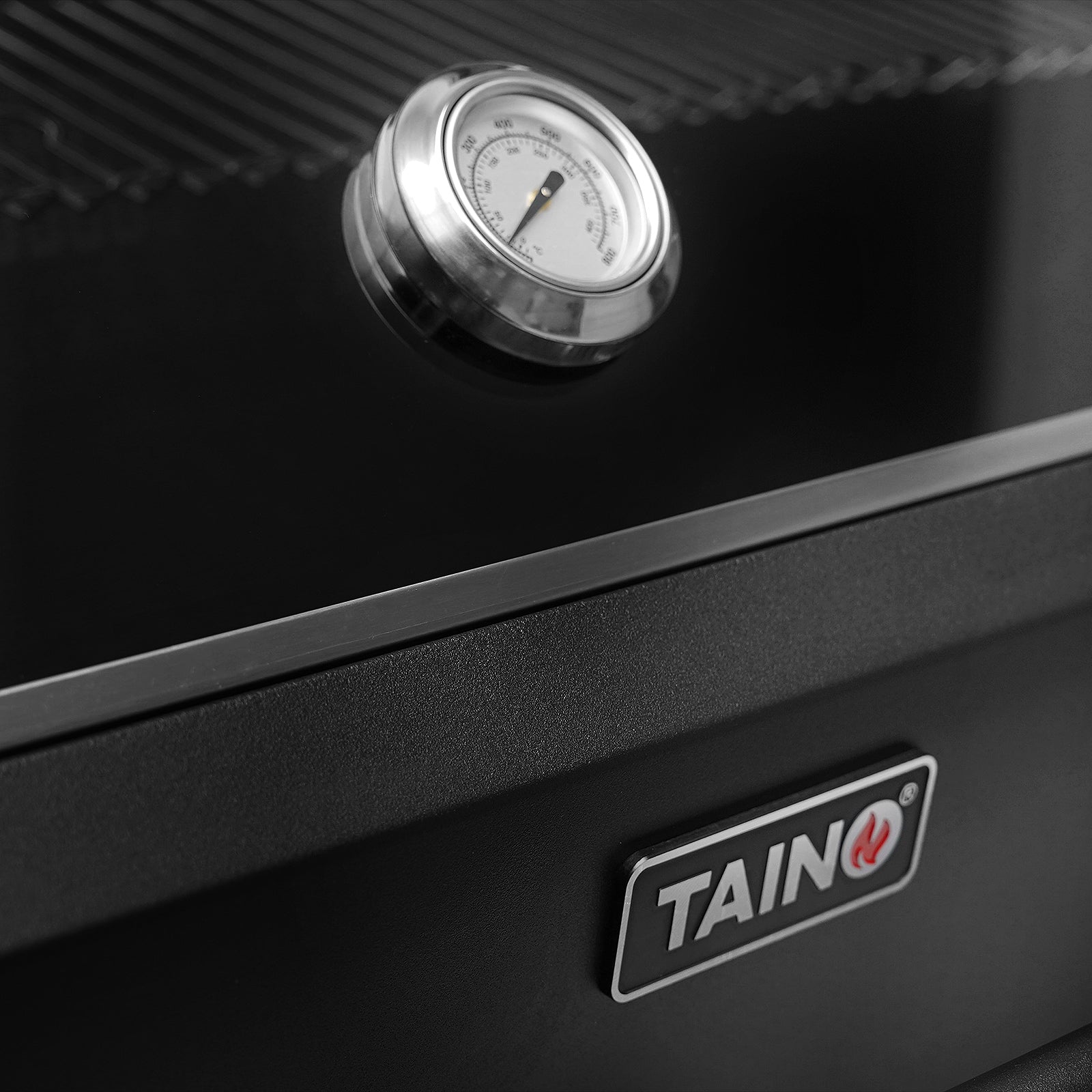 TAINO PLATINUM YAMARA DARK 6+2 Gasgrill 6-Brenner Spar-Angebot mit Abdeckhaube - Thermometer im Deckel