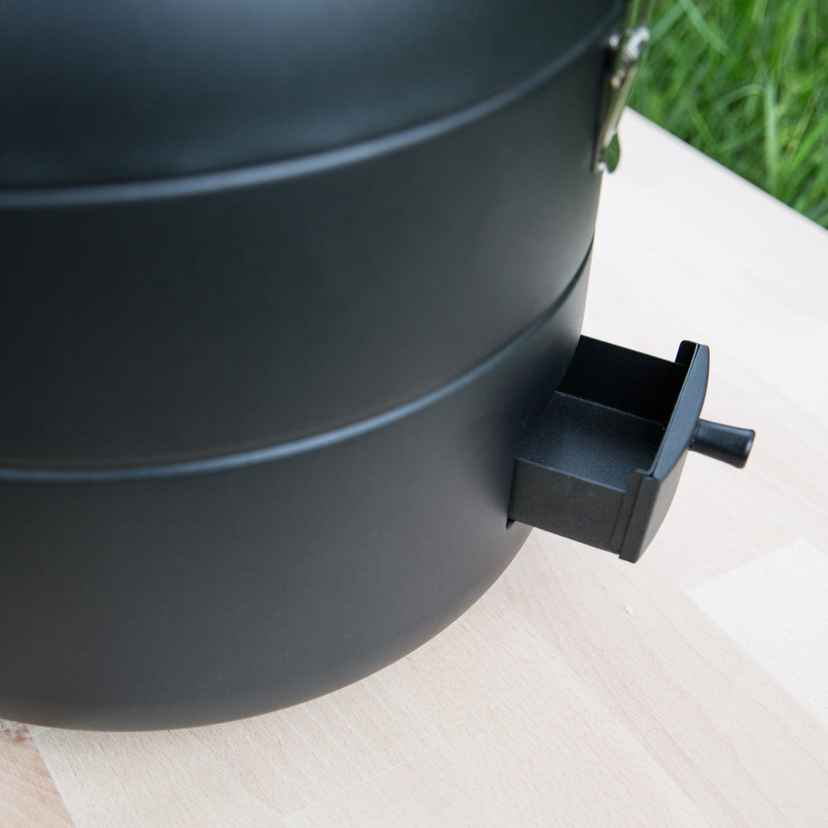 TAINO Grill-to-Go Campinggrill Gas Outdoor Grill - Fettschale