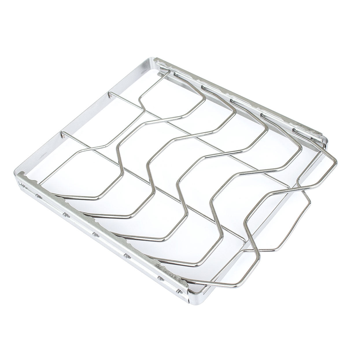 Der Spareribs-Halter ist platzsparend zusammengeklappt